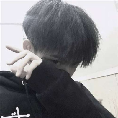 最伤感扎心的头像男(18张)