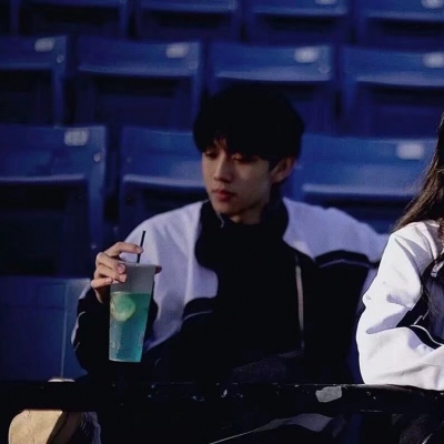 个性网非主流情侣头像(24张)