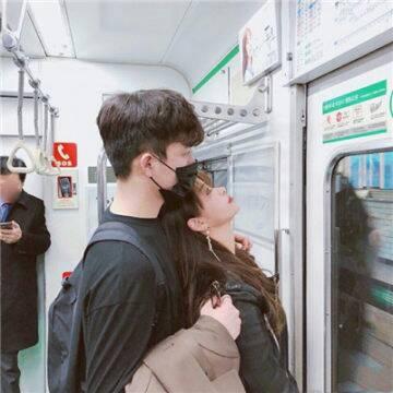 个性网非主流情侣头像(24张)