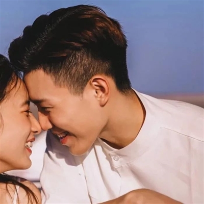 成熟高冷的情侣头像(精选20张)