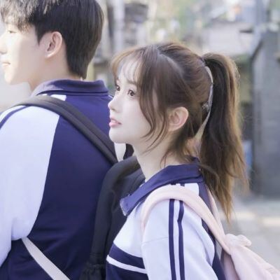 一左一右创意情侣头像(精选22张)