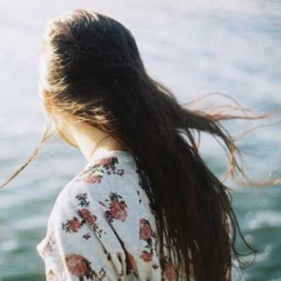 有意境的女孩头像(22张)