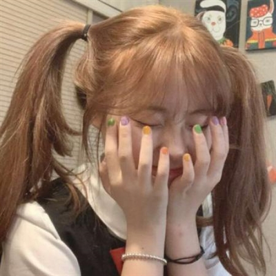 微信女生的高清头像(精选24张)