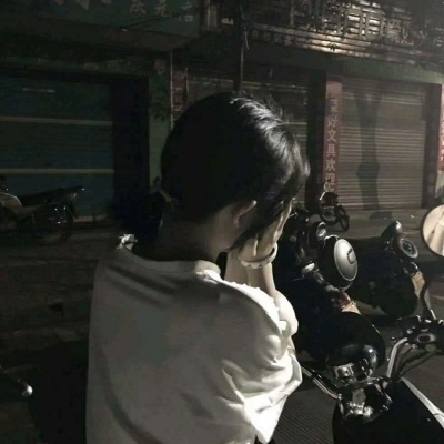 高清好看的霸气时尚可爱女生头像图片(精选24张)