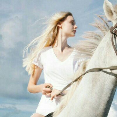 超级好看的欧美女头像(24张)