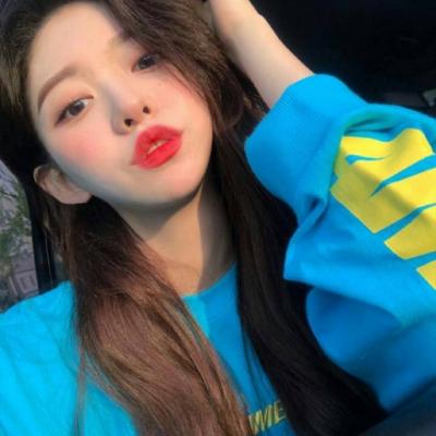 高清真人女孩头像(26张)