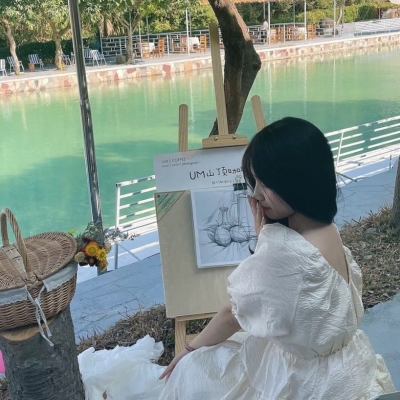 高清真人女孩头像(26张)