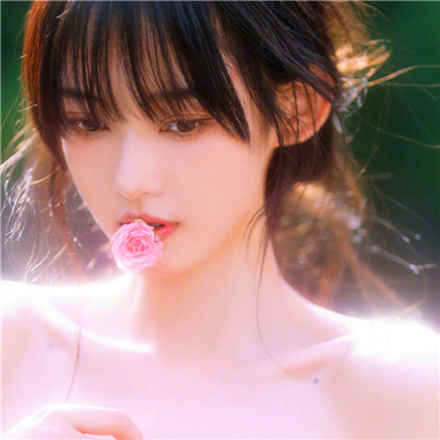 二零二三最火女生头像(精选24张)