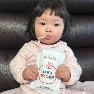 网红萌娃小女孩的头像(精选24张)