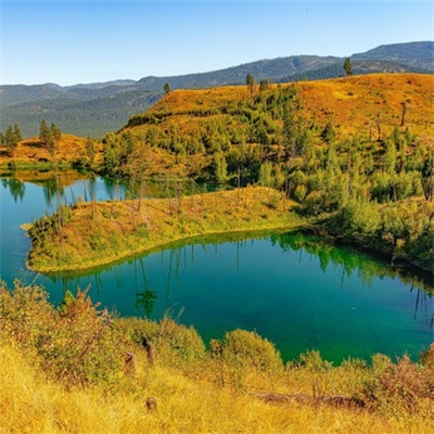 最吉利的山水微信头像(24张)