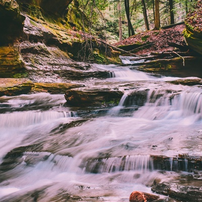 最吉利的山水微信头像(24张)