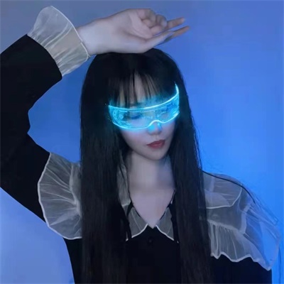 不易察觉情侣头像(24张)