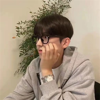 不易察觉情侣头像(24张)