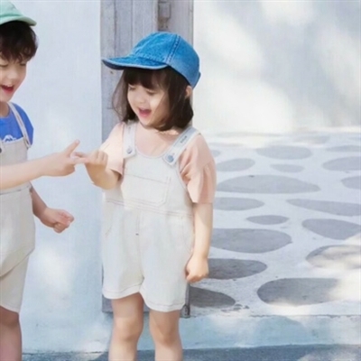 最火可爱萌娃情头(精选22张)