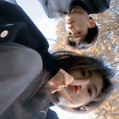 一左一右创意情侣头像(精选24张)