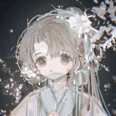 高清女生头像卡通手绘图片(精选18张)