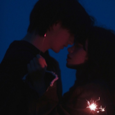 高清情侣亲密头像(精选14张)