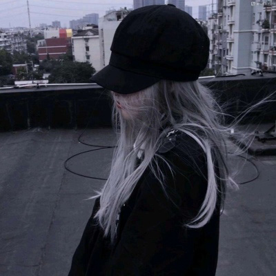 社会头像女霸气十足(精选24张)