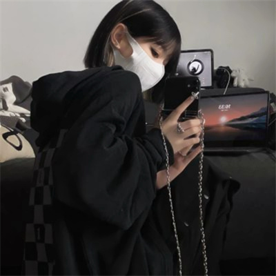 短发气质女生头像卡通头像(24张)