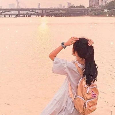 仙气飘飘的女生背影头像(精选22张)