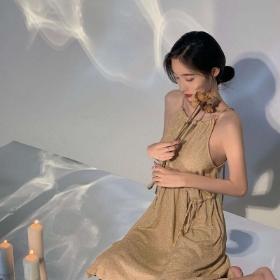 高冷清纯美女头像(精选24张)