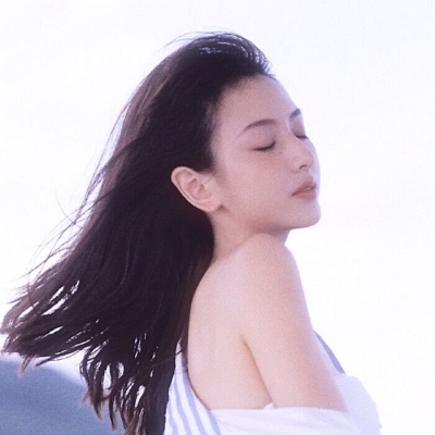 高冷清纯美女头像(精选24张)