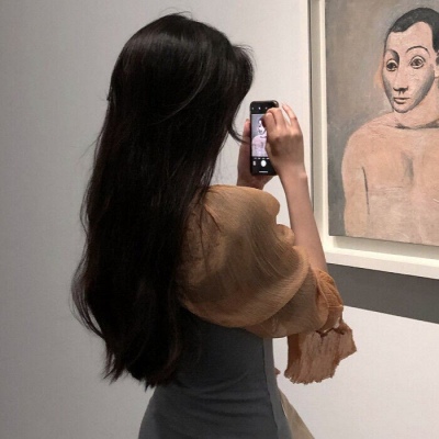 高冷清纯美女头像(精选24张)