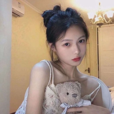 高冷清纯美女头像(精选24张)