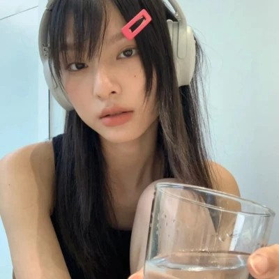 最近很火微信头像(22张)