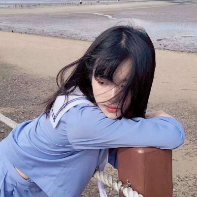 高清好看的女生头像高冷蓝色系图片(24张)