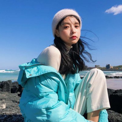 高清好看的女生头像高冷蓝色系图片(24张)