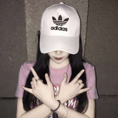 高冷戴帽子女头像大全(精选22张)