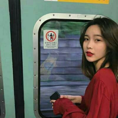 红色好看的头像(精选24张)