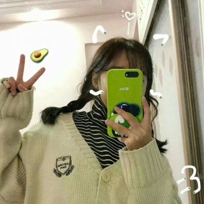 清新干净女头像(24张)