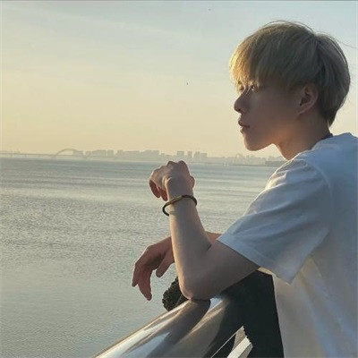 头像2023男新款图片大全(精选21张)