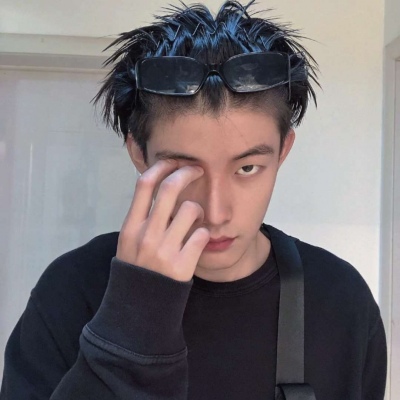 头像2023男新款图片大全(精选21张)