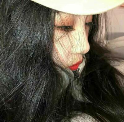 抖音爆火的丧头像(精选22张)