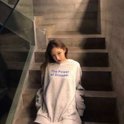 最近抖音很火的丧图头像(15张)