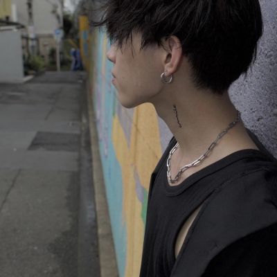 头像图片2023最火爆男微信(22张)