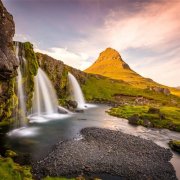 旺财山水画图片头像(18张)