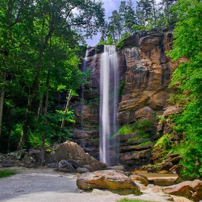 旺财山水画图片头像(18张)