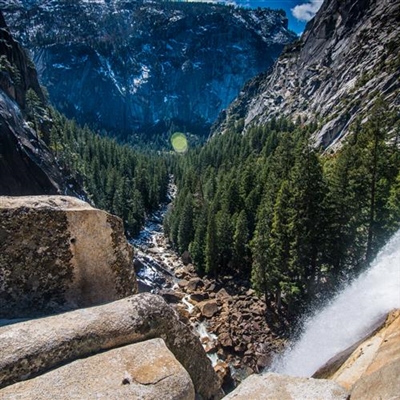 旺财山水画图片头像(18张)