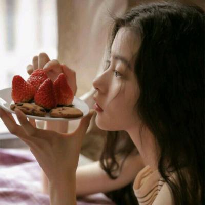 可爱气质的女生头像(精选16张)