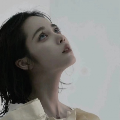 网红图片可爱女生头像(精选20张)