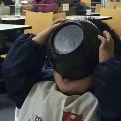 抖音沙雕情头一左一右(精选24张)