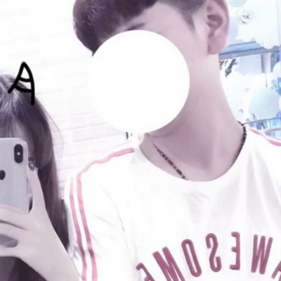 抖音沙雕情头一左一右(精选24张)