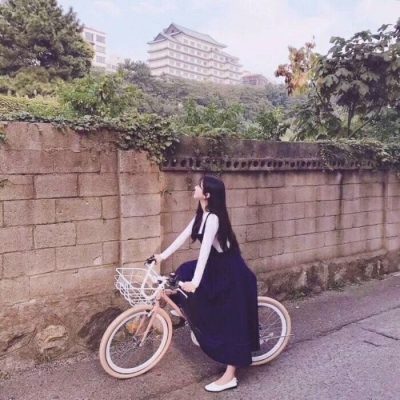 抖音沙雕情头一左一右(精选24张)