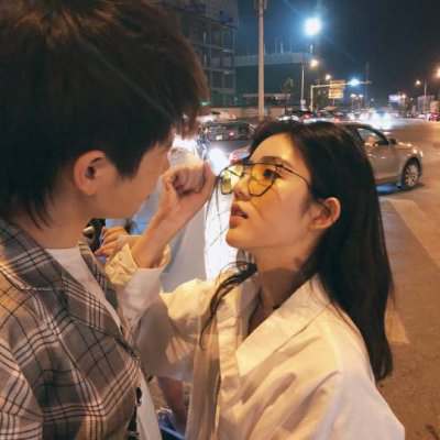 超拽霸气情侣头像大全(24张)
