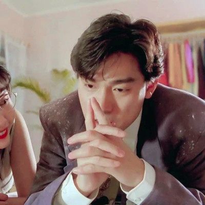 2023一左一右微信情侣头像图片(精选24张)