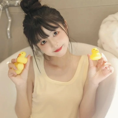 高清可爱的女生头像(32张)